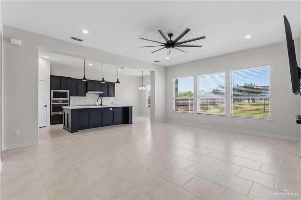 4812 Ensenada Avenue McAllen, TX 78504