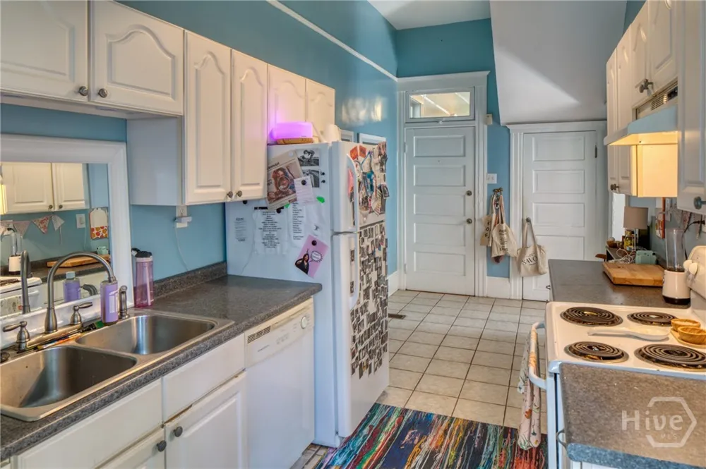 836 E Henry Street Savannah, GA 31401