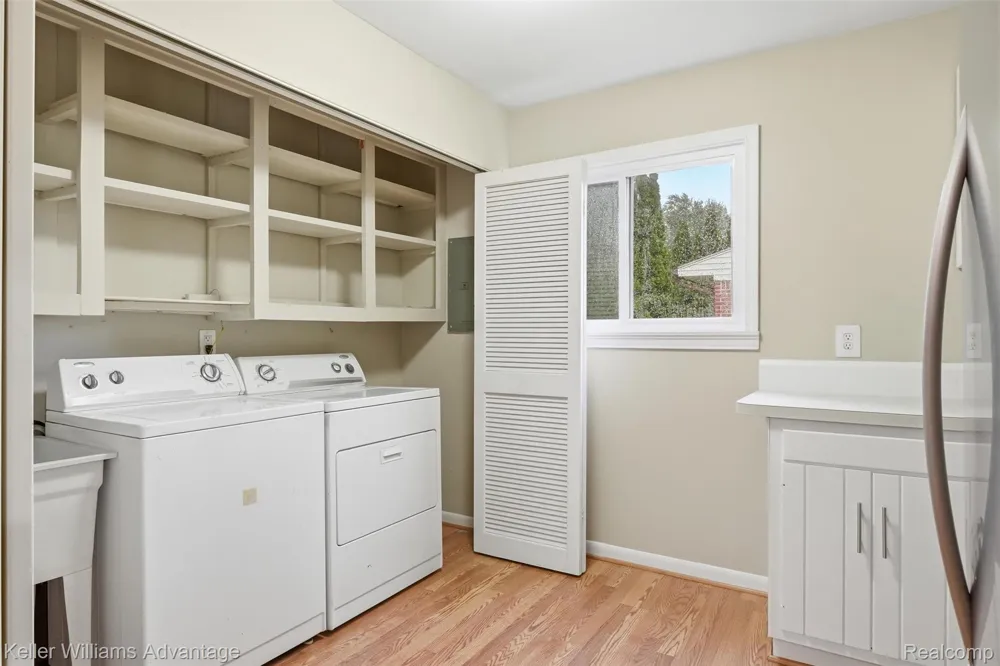 23748 E Le Bost Drive Novi City, MI 48375