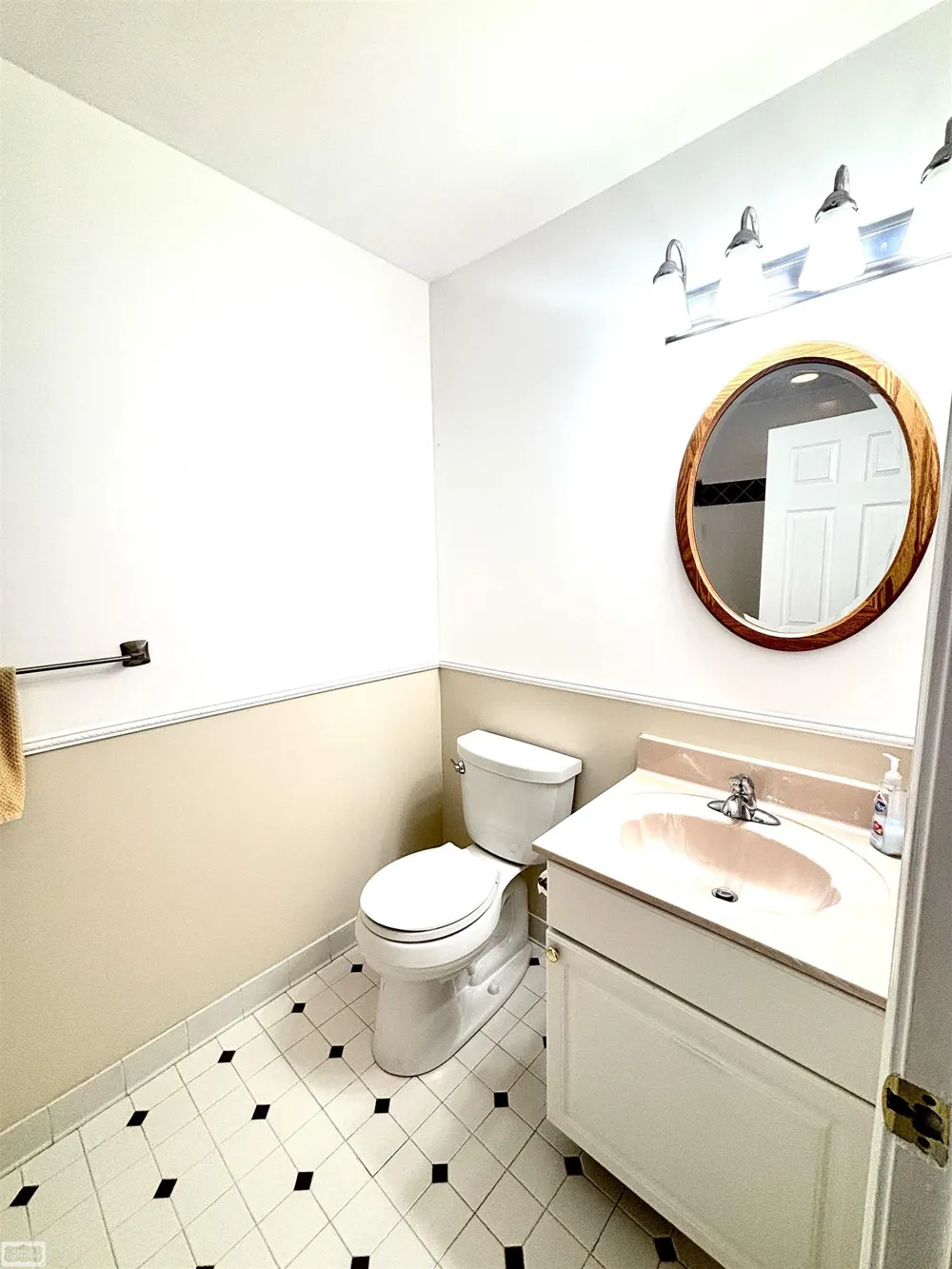 34899 Pheasant Rdg Ridge Richmond City, MI 48062