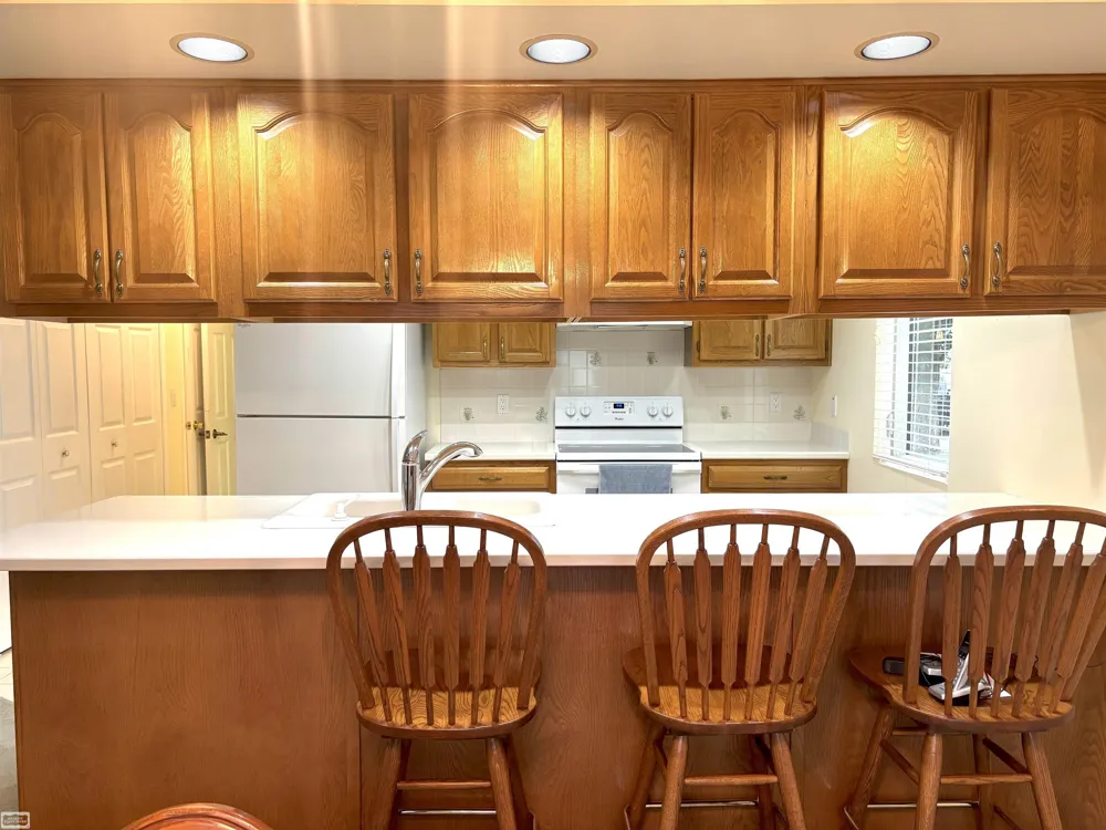 34899 Pheasant Rdg Ridge Richmond City, MI 48062