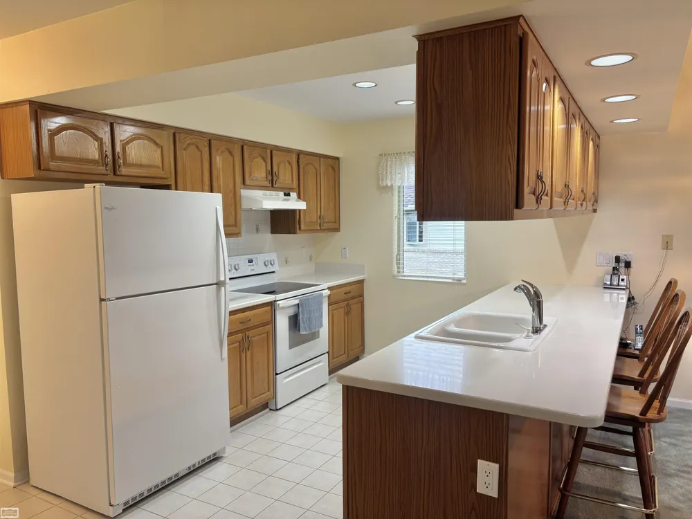 34899 Pheasant Rdg Ridge Richmond City, MI 48062