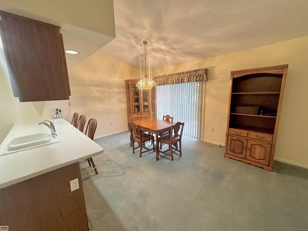 34899 Pheasant Rdg Ridge Richmond City, MI 48062