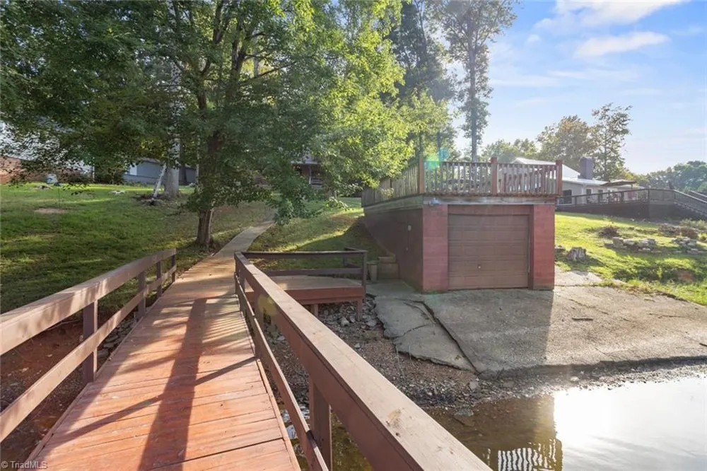 219 Highland Drive Lexington, NC 27292