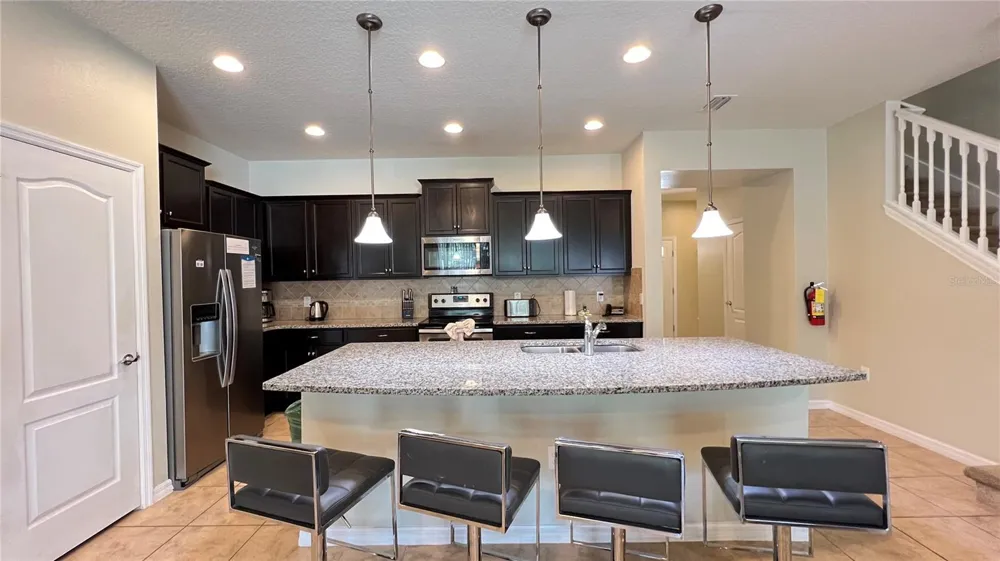 8859 GENEVE COURT Kissimmee, FL 34747