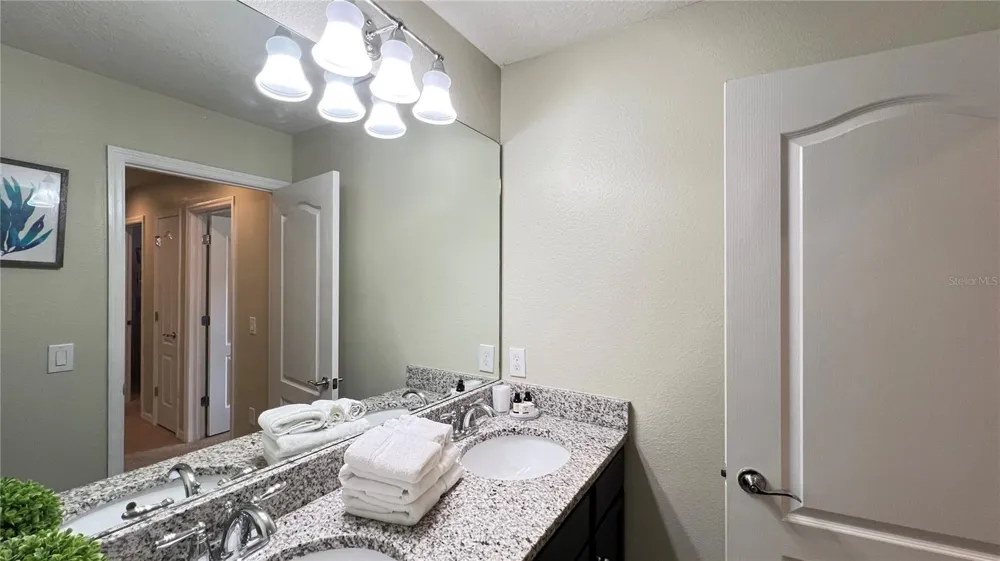 8859 GENEVE COURT Kissimmee, FL 34747