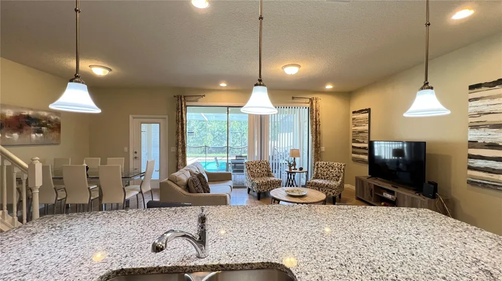 8859 GENEVE COURT Kissimmee, FL 34747