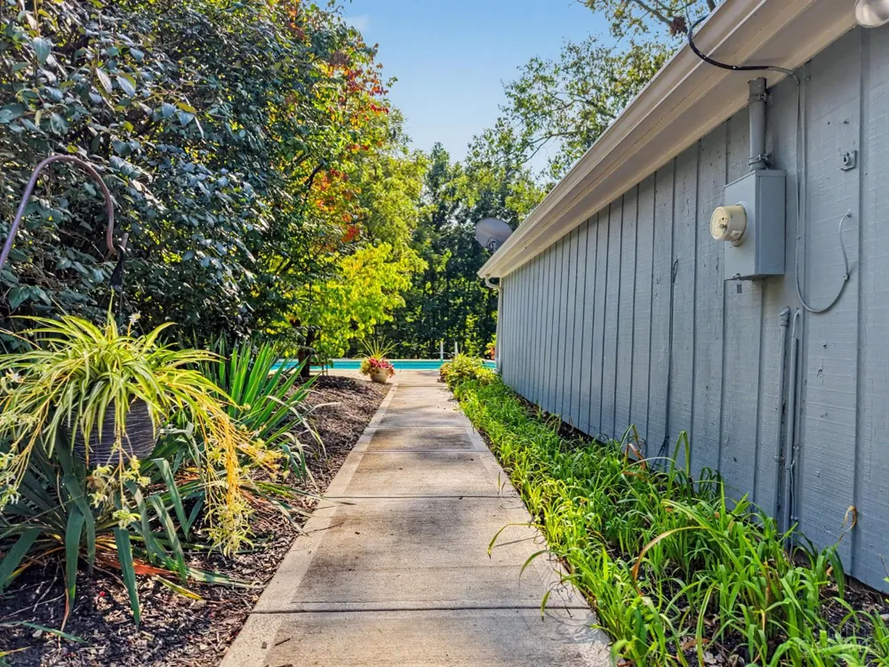 7819 Thompson Road Colerain, OH 45247