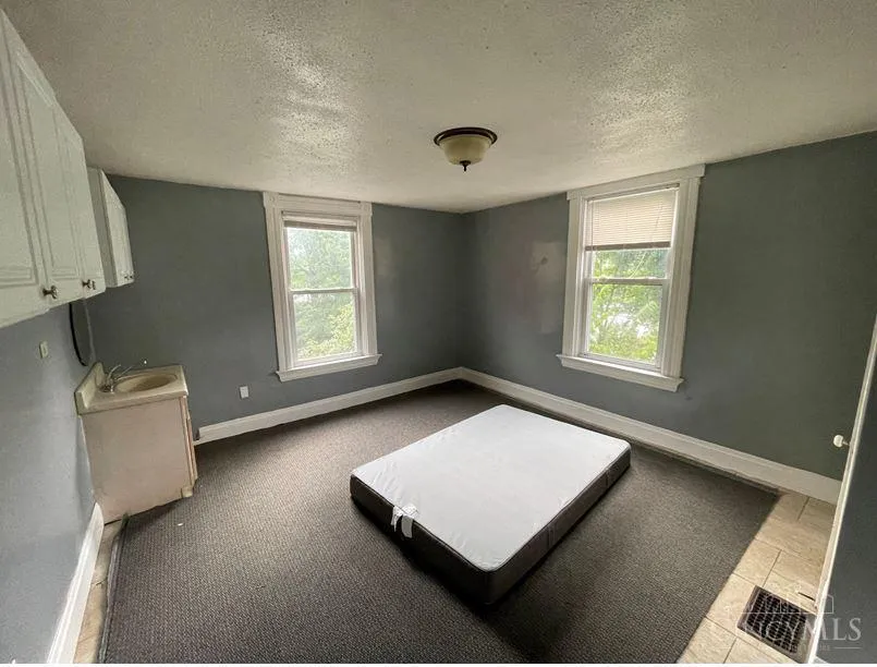 3011 Riddle View Lane Cincinnati, OH 45220