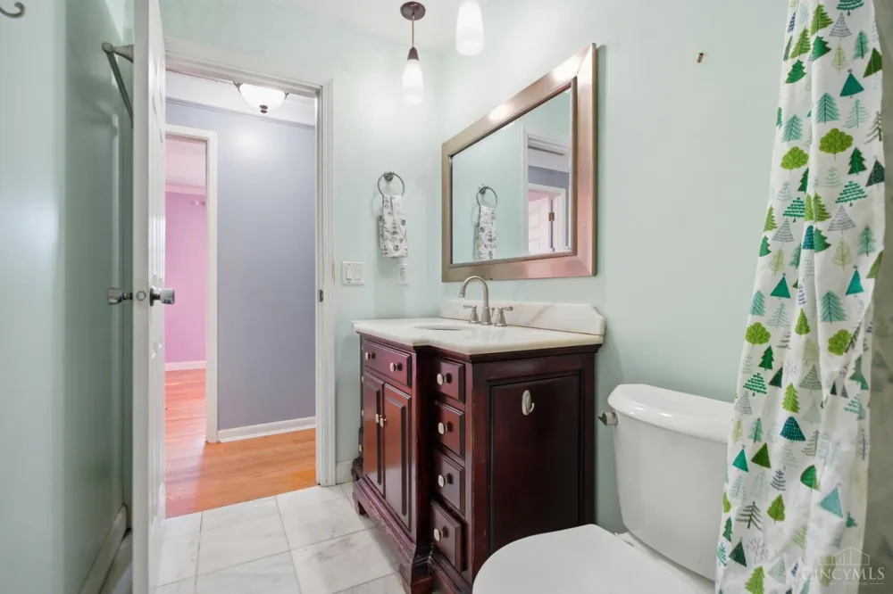 3641 Gailynn Drive Green, OH 45211
