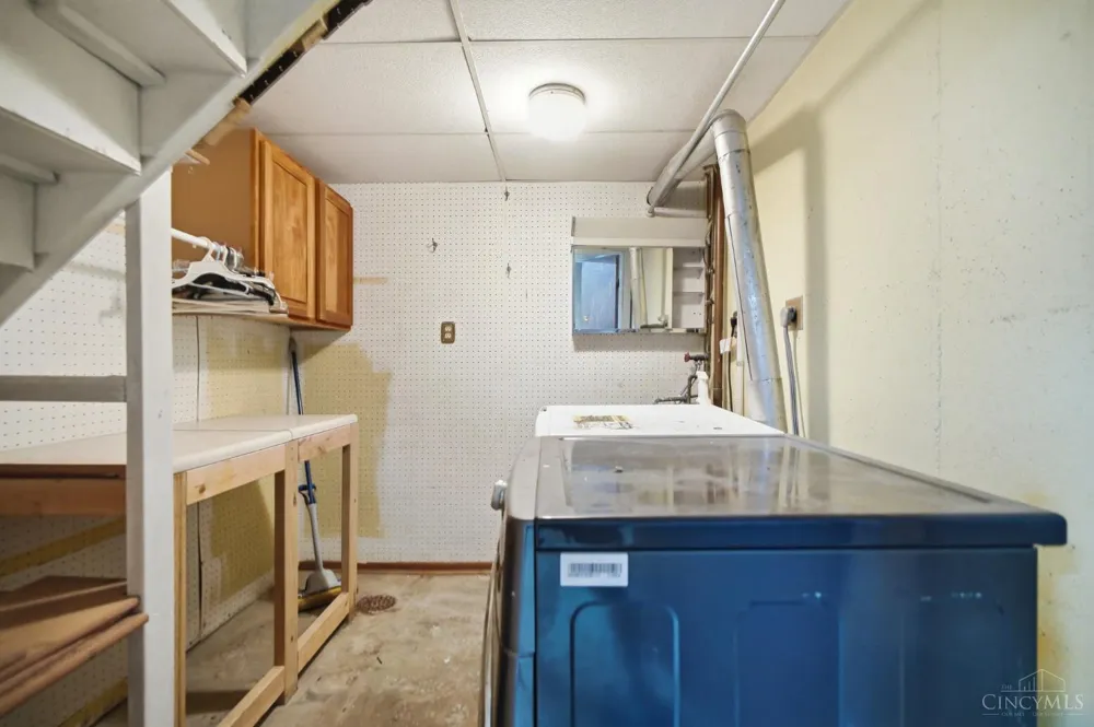 3641 Gailynn Drive Green, OH 45211