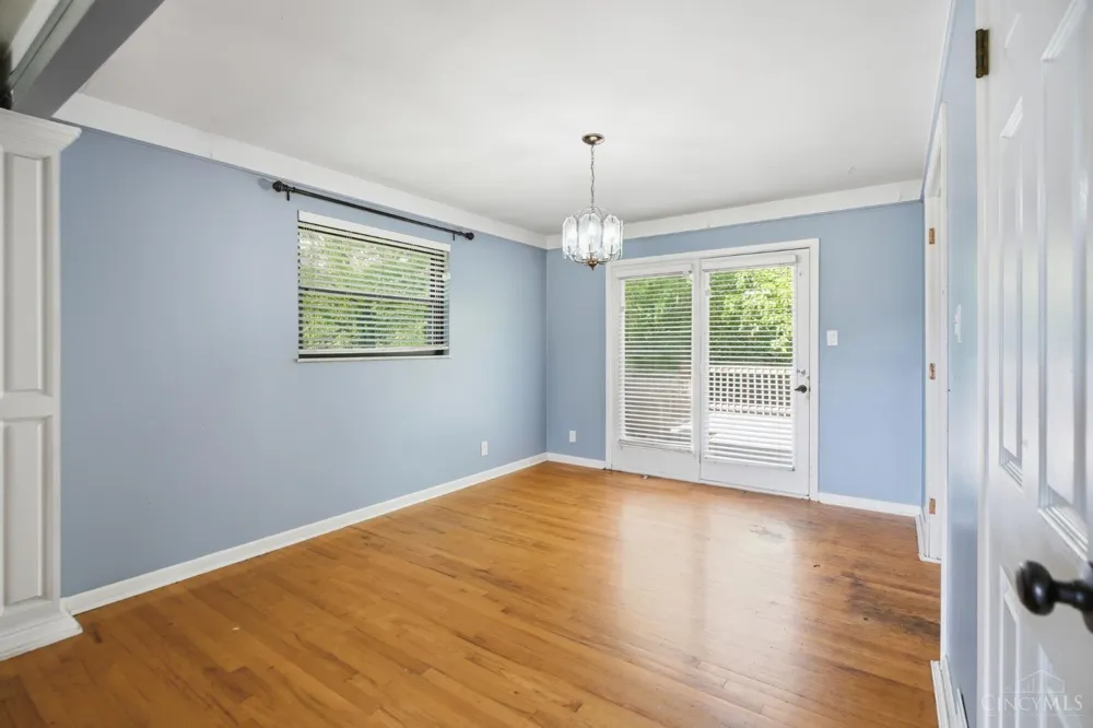 3641 Gailynn Drive Green, OH 45211