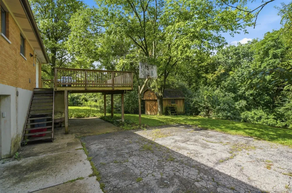 3641 Gailynn Drive Green, OH 45211