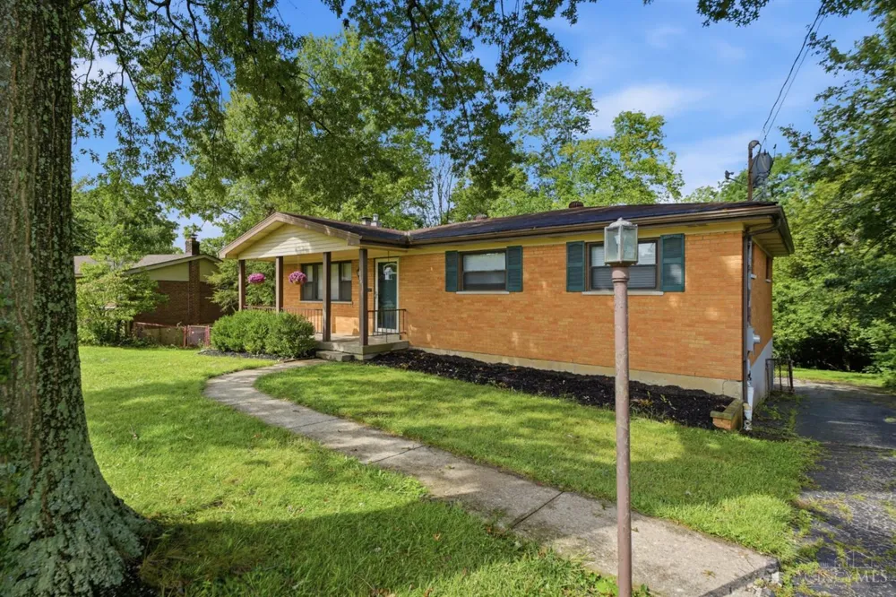 3641 Gailynn Drive Green, OH 45211