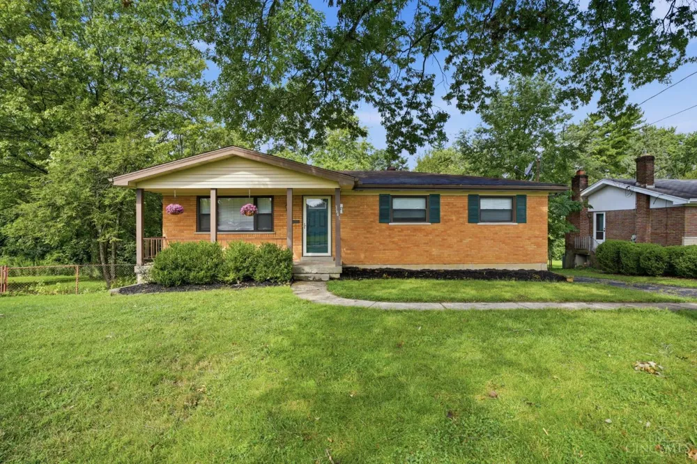 3641 Gailynn Drive Green, OH 45211