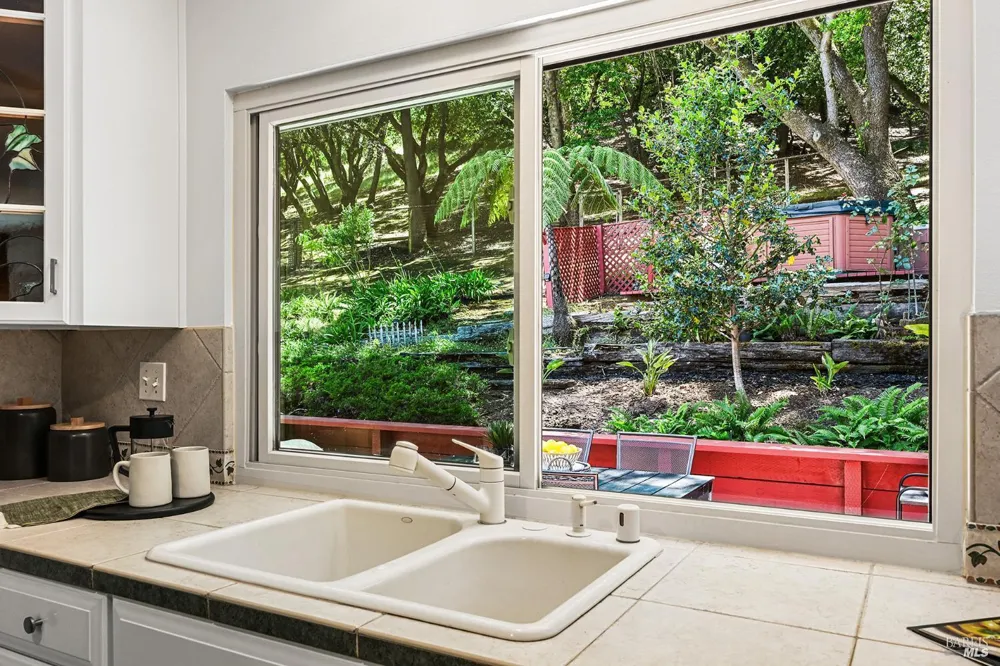 501 Willow Court Novato, CA 94945