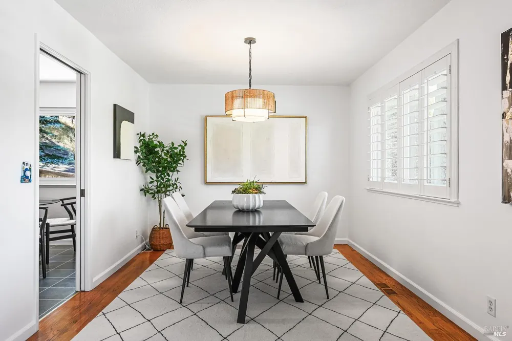 501 Willow Court Novato, CA 94945