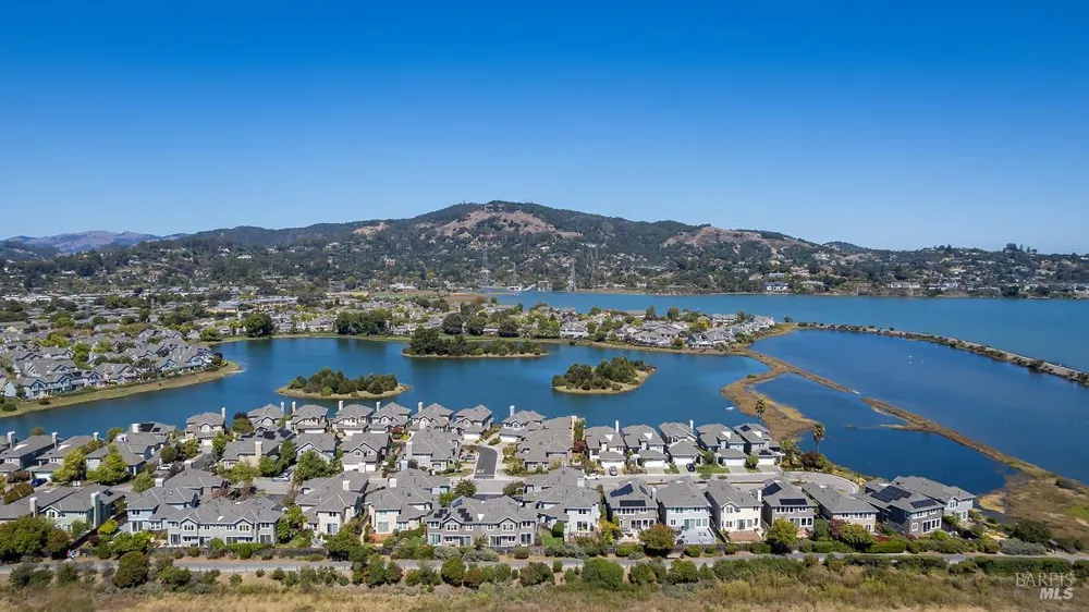 244 Baypoint Drive San Rafael, CA 94901