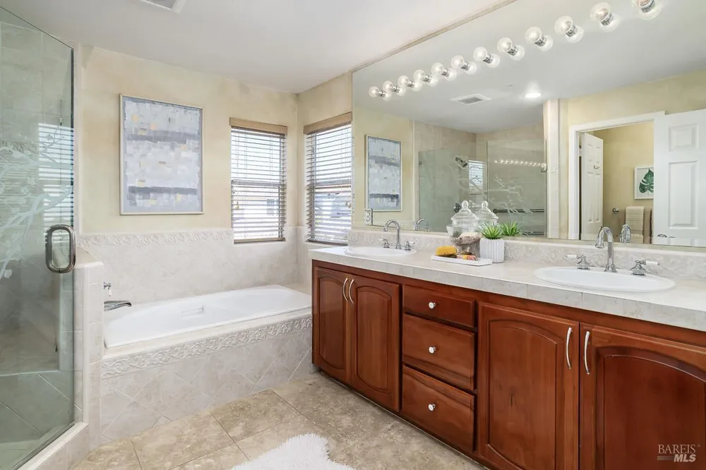 244 Baypoint Drive San Rafael, CA 94901