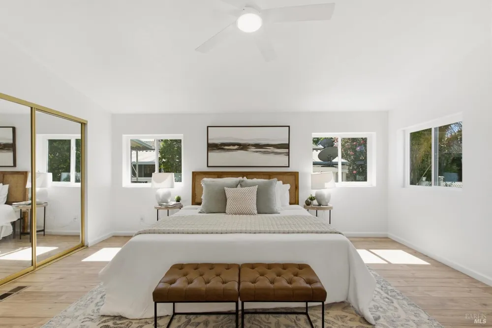 254 Clover Way Napa, CA 94558