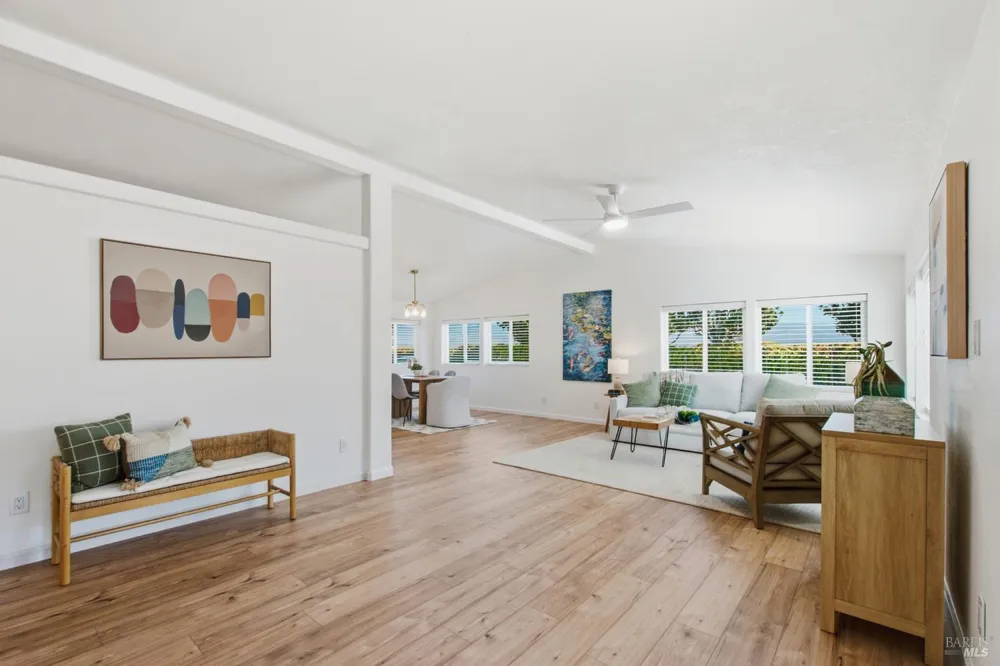 254 Clover Way Napa, CA 94558