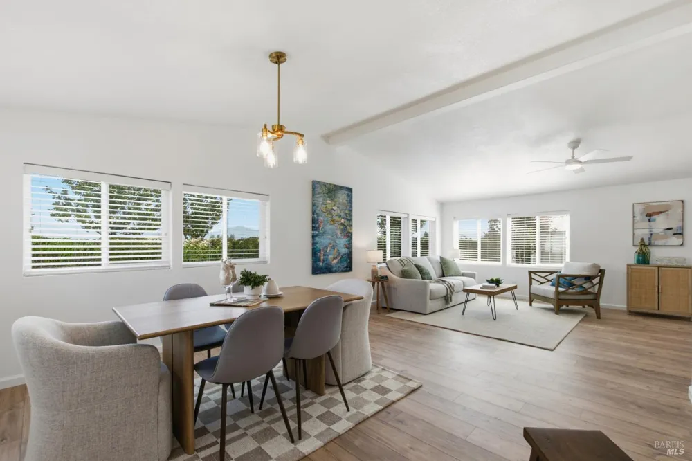 254 Clover Way Napa, CA 94558