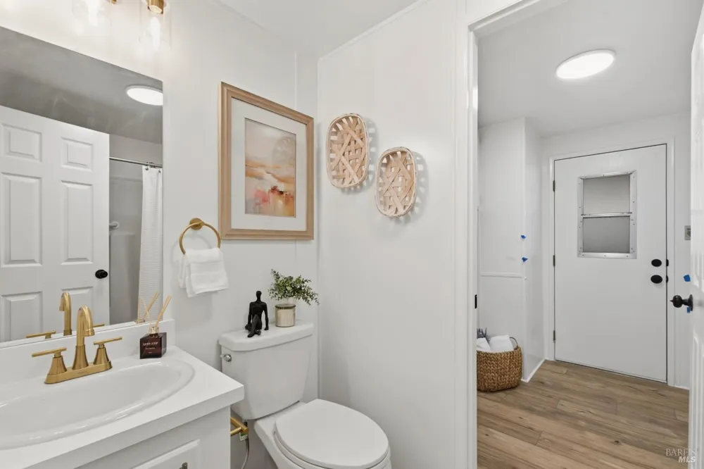 254 Clover Way Napa, CA 94558