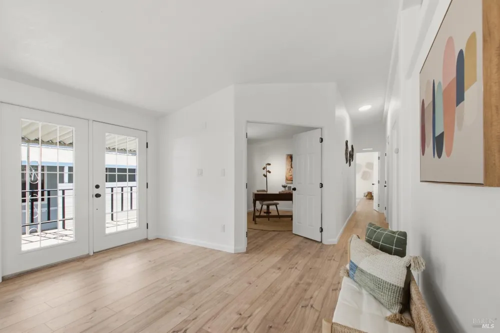 254 Clover Way Napa, CA 94558
