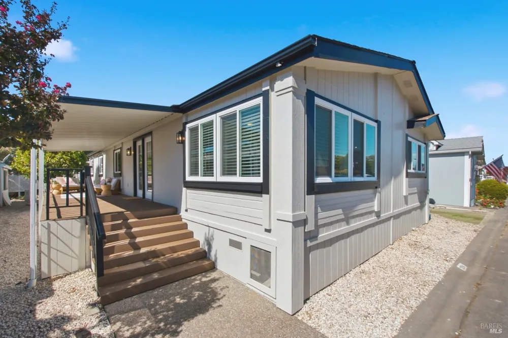 254 Clover Way Napa, CA 94558