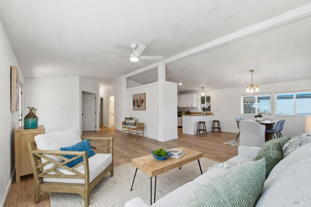 254 Clover Way Napa, CA 94558