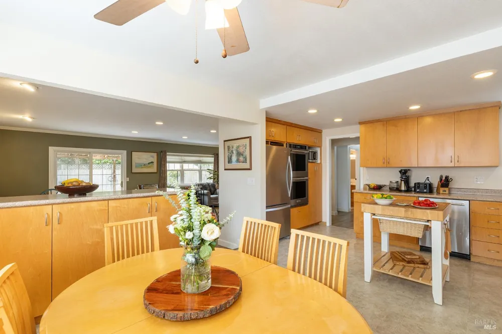 204 Sutter Street Petaluma, CA 94954