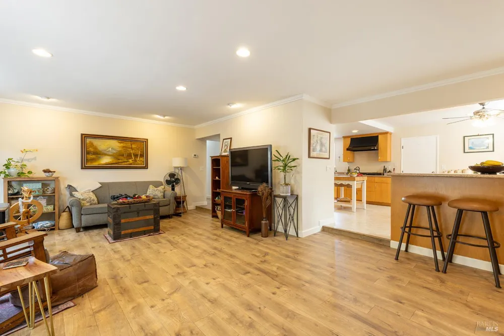 204 Sutter Street Petaluma, CA 94954