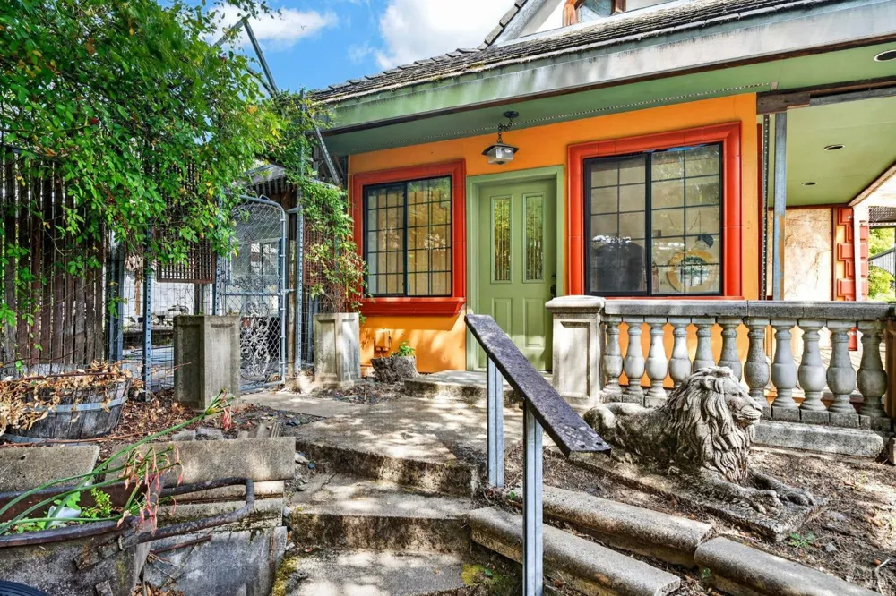 5455 First Gate Road Willits, CA 95490