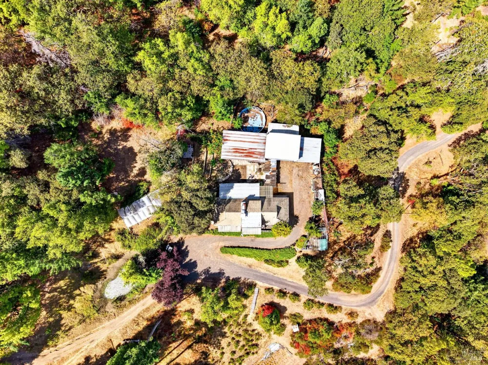 5455 First Gate Road Willits, CA 95490