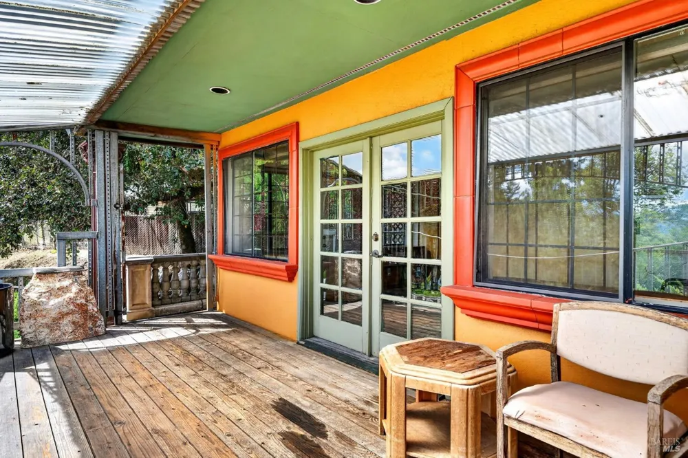 5455 First Gate Road Willits, CA 95490