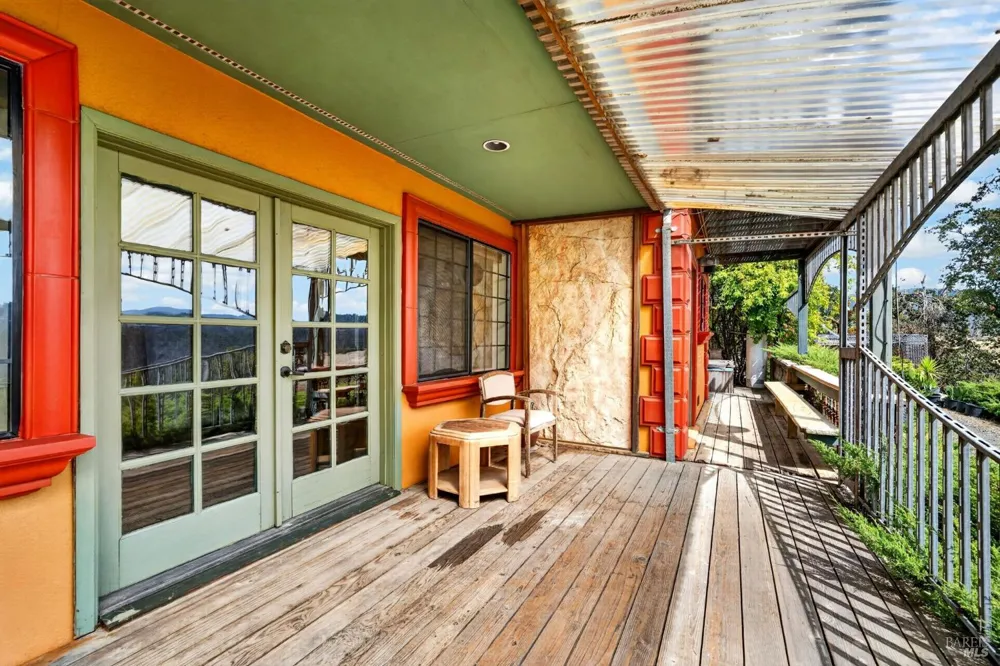 5455 First Gate Road Willits, CA 95490