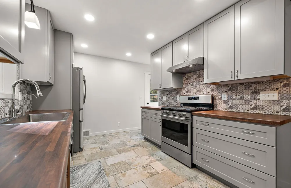 320 Fingal Drive Alexandria, MN 56308