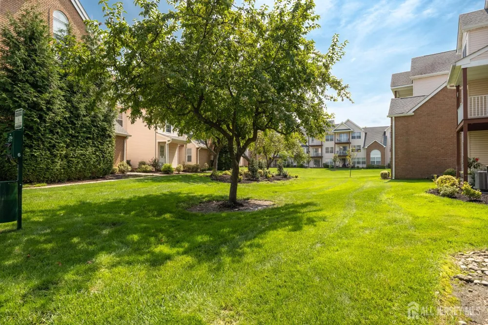 216 Copeley Way North Brunswick, NJ 08902