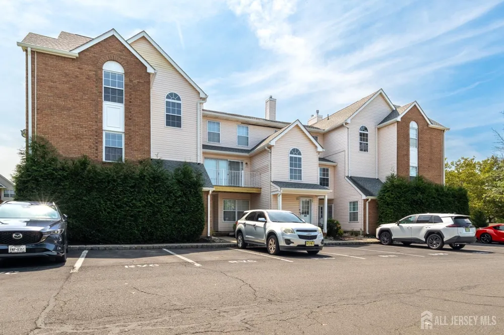216 Copeley Way North Brunswick, NJ 08902