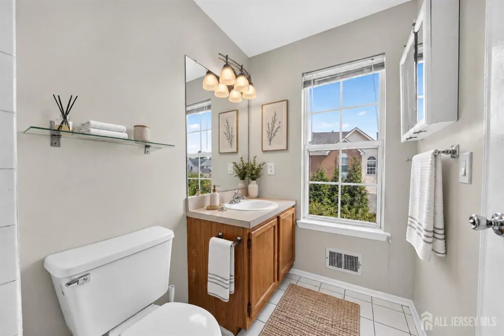 216 Copeley Way North Brunswick, NJ 08902