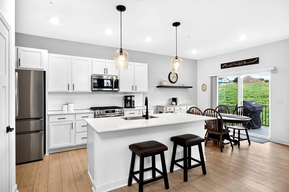 131 Huntington Drive Waconia, MN 55387