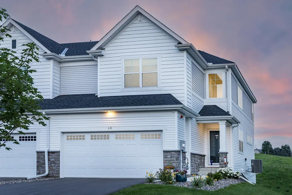 131 Huntington Drive Waconia, MN 55387
