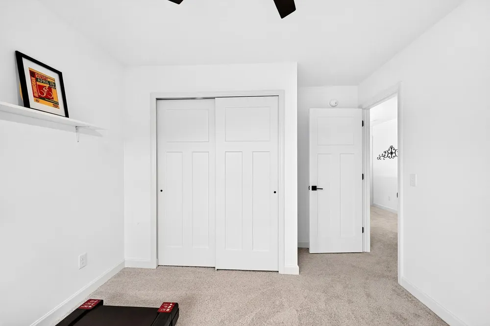 131 Huntington Drive Waconia, MN 55387