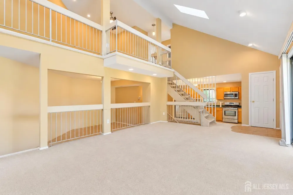 9 Brook Street Franklin Twsp, NJ 08873