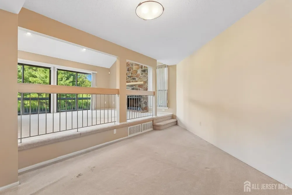 9 Brook Street Franklin Twsp, NJ 08873