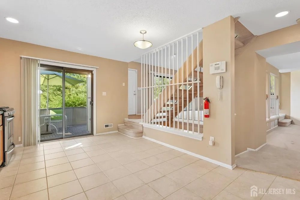 9 Brook Street Franklin Twsp, NJ 08873