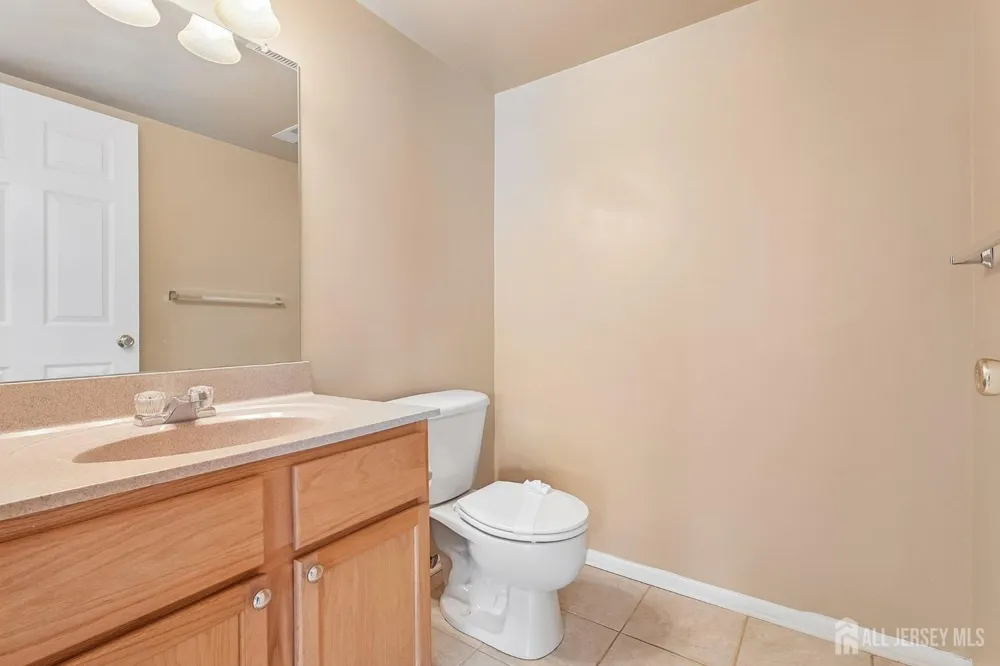 9 Brook Street Franklin Twsp, NJ 08873