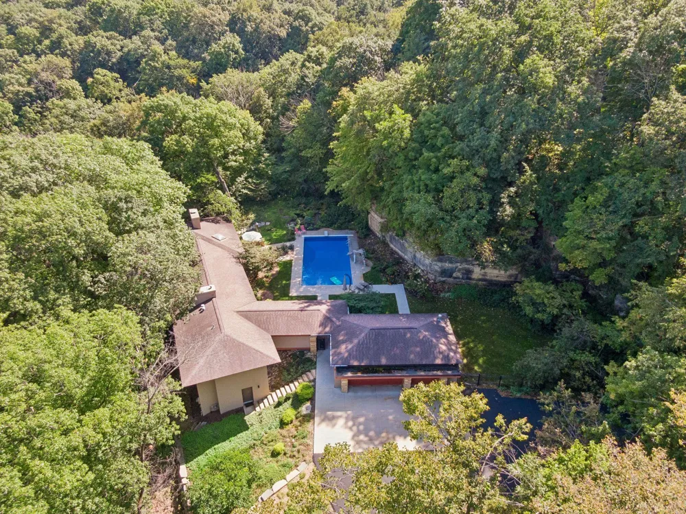 3452 Mayowood Road SW Rochester, MN 55902