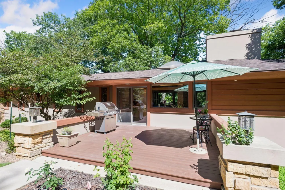 3452 Mayowood Road SW Rochester, MN 55902