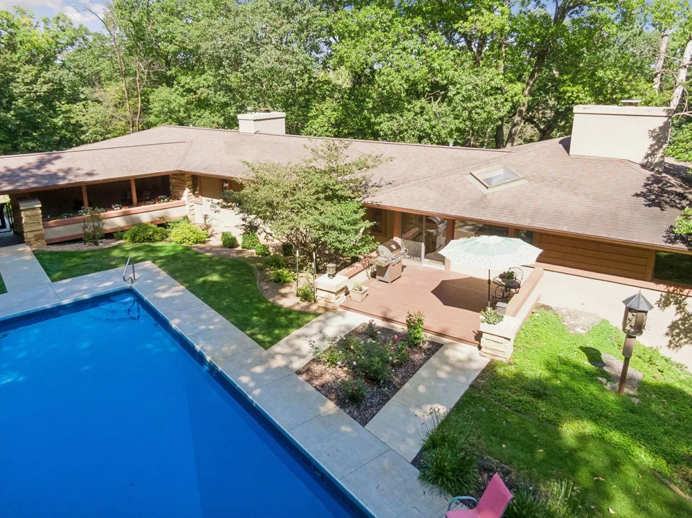 3452 Mayowood Road SW Rochester, MN 55902